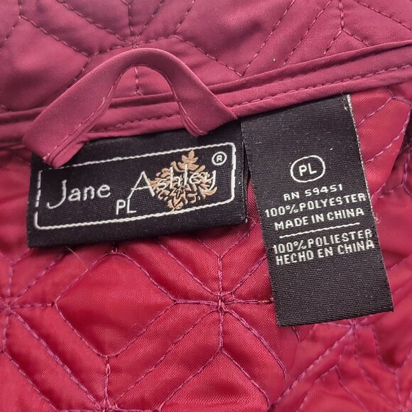 Quilted Diamond Pattern Sleeveless Vest With Full Zip Closure In Raspberry Pink - Picture 12 of 13